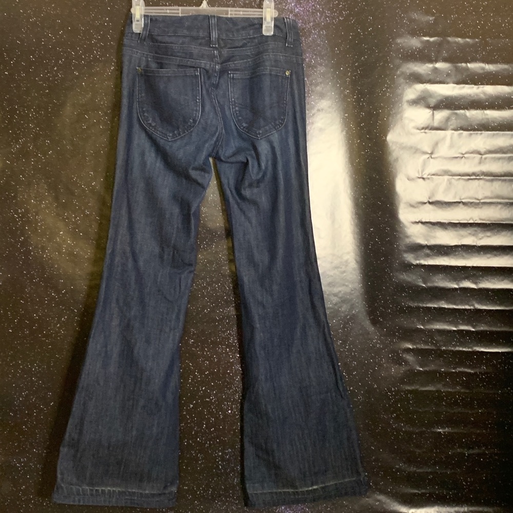 Limited Edition Gap- Dark Wash Jeans size 2 - Picture 5 of 8